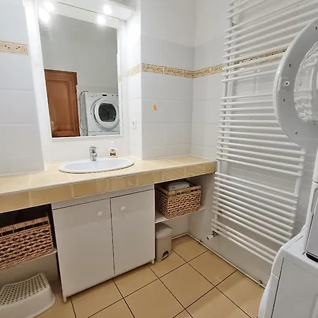 Le Petit Cerf, T3, Wifi, Cave Appartement Bagnères-de-Luchon Buitenkant foto